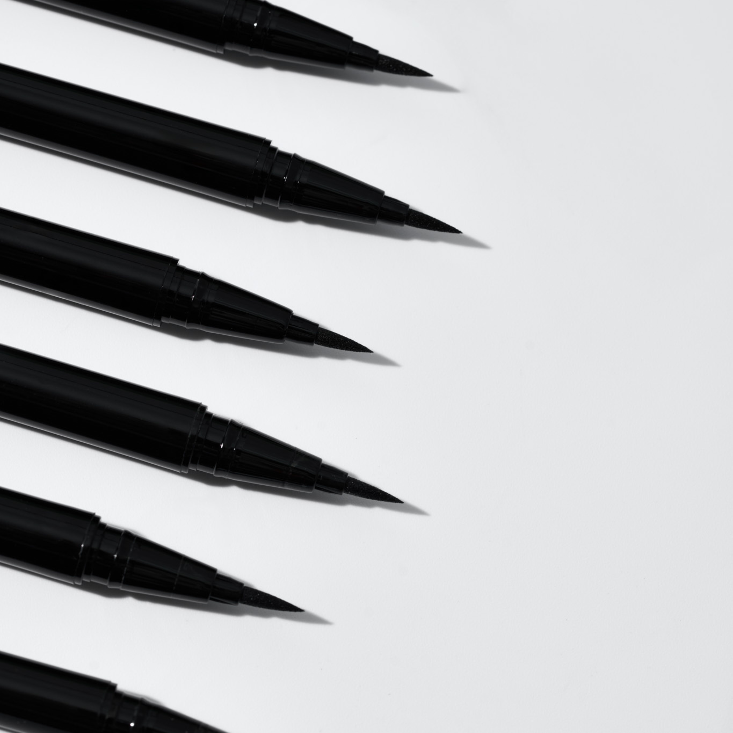 On Point Liquid Liner Pen