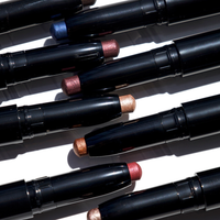 Shadow Stylist Crayon